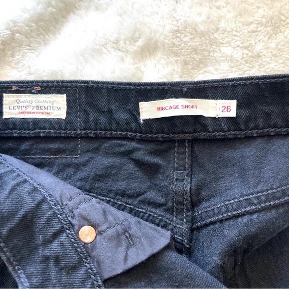 LEVI'S Ribcage Studded Rhinestone High Rise Jean Cut Off Shorts Black Size 26 - Picture 8 of 11